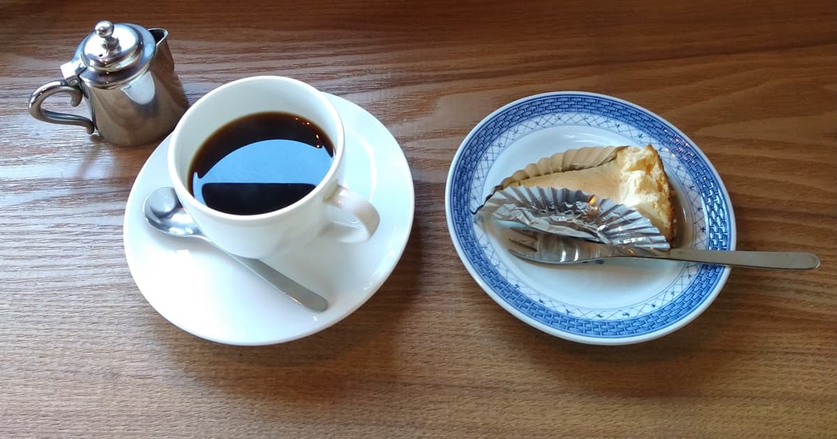 ふじのくに茶の都ミュージアム 評判 口コミ 駐車場 アルム珈琲店 メニュー