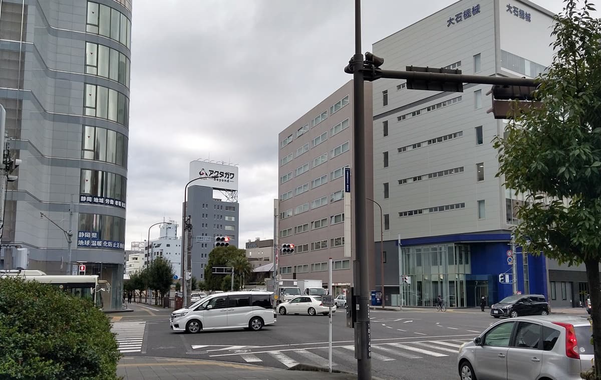 ヒトヤ堂 静岡 モーニング メニュー トースト 口コミ 駐車場 評判 レビュー