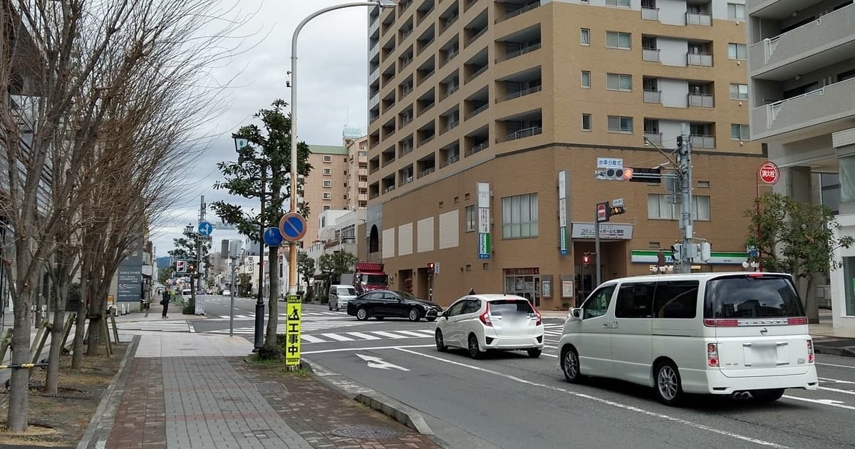 ヒトヤ堂 静岡 モーニング メニュー トースト 口コミ 駐車場 評判 レビュー